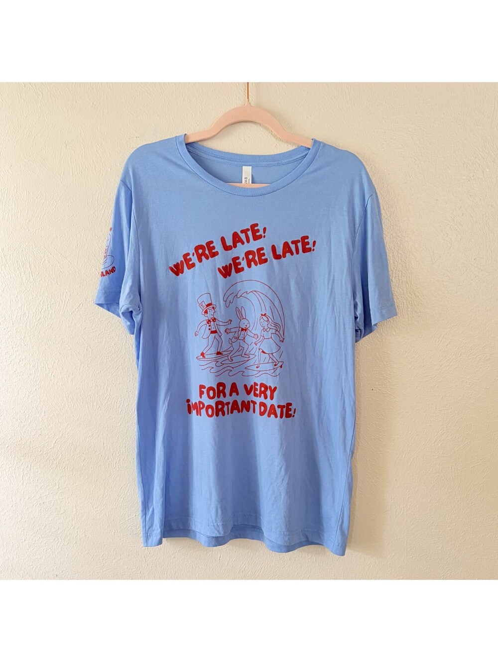 Bella+Canvas Graphic T-Shirt Alice in Wonderland Tee Size Large